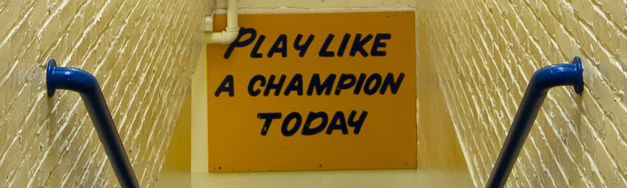 Play Like A Champion Today How Jake O Leary Honored His Father S Dying Wish Notre Dame Business Mendoza College Of Business